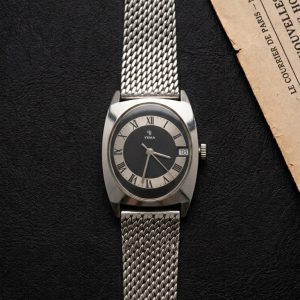 Orient quartz silver